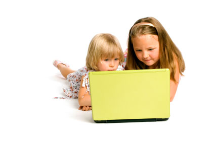 Τα παιδιά έρχονται σε επαφή με την τεχνολογία με τελείως διαφορετικό τρόπο από τους γονείς τους